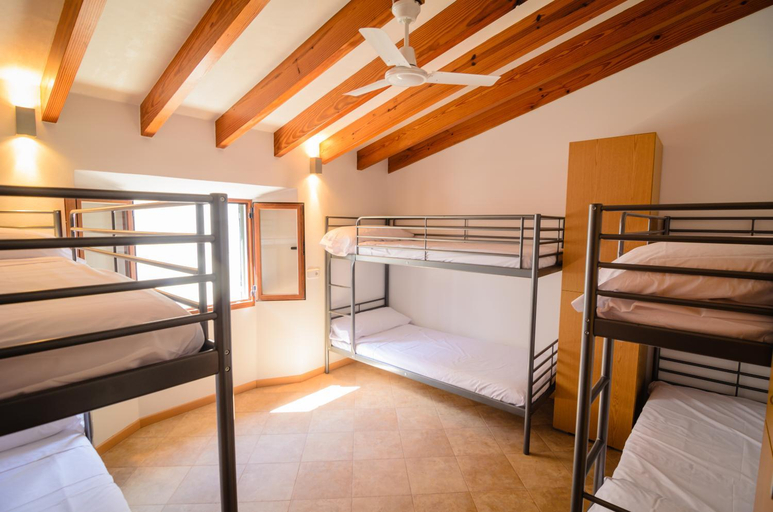 Bedroom 3, Embat Hostel, Baleares