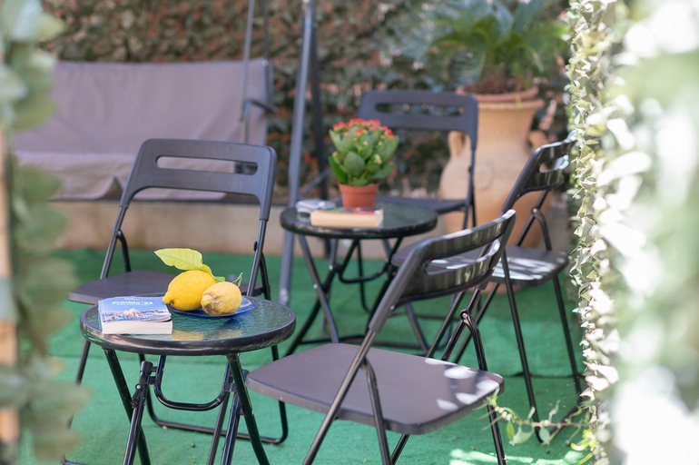 2, La Magnolia Rooms, Napoli