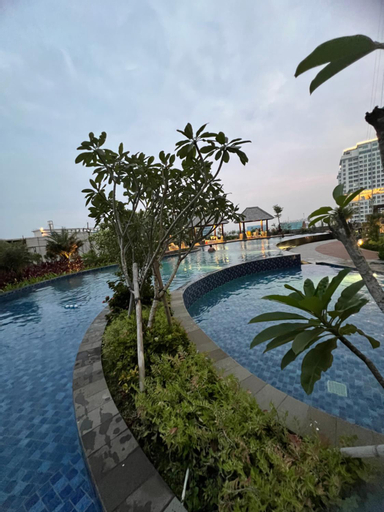 Swimming Pool 6