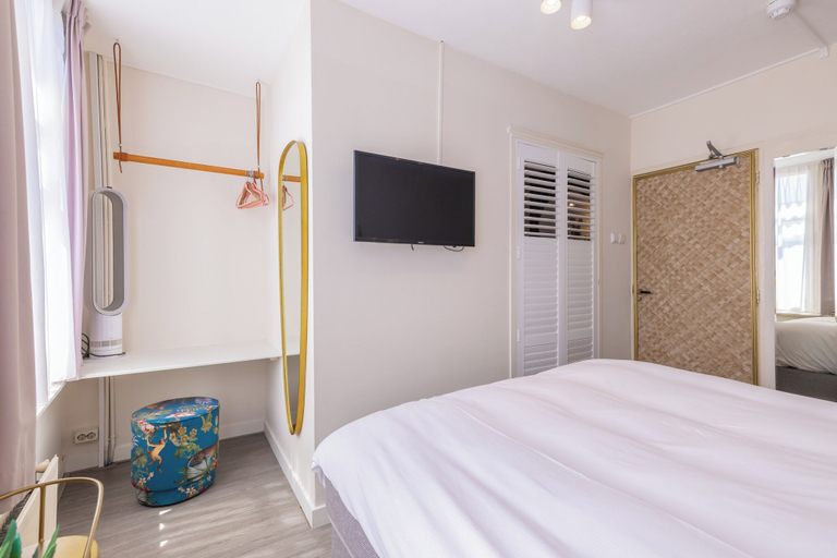 Bedroom 3, LOT Hotel, Leiden