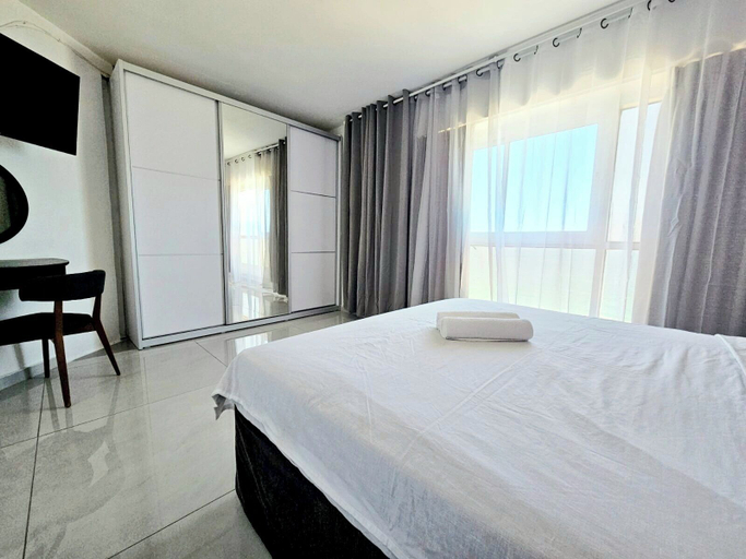 Bedroom 3, 908