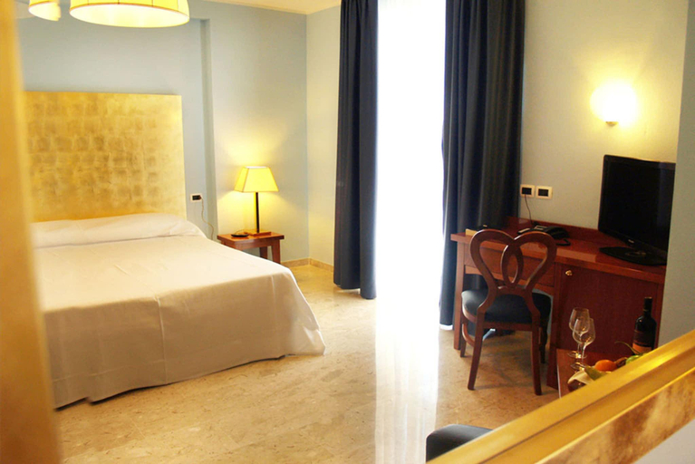 Bedroom 14