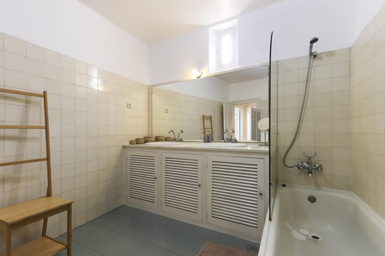 Bathroom 5, Chiado Views by Homing, Lisbon