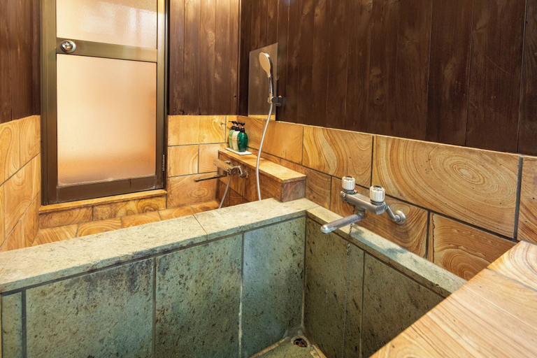 Bathroom 4, MIZUMARI, Kawazu