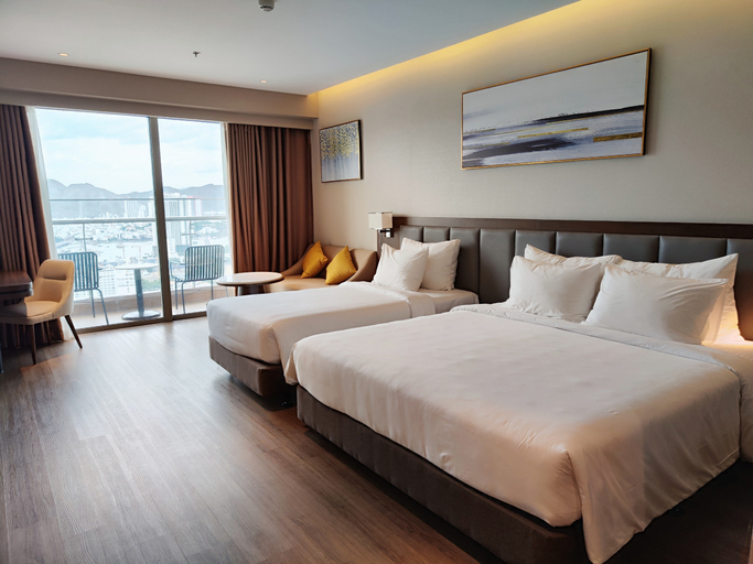 Annova Nha Trang Hotel Room Type - Deluxe Triple Room with balcony Annova Nha Trang Hotel Room Type - Deluxe Triple Room with balcony