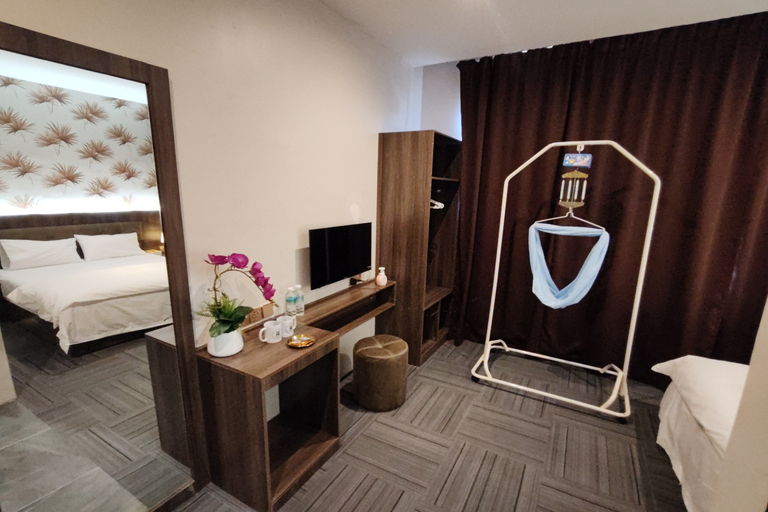 Bedroom 25