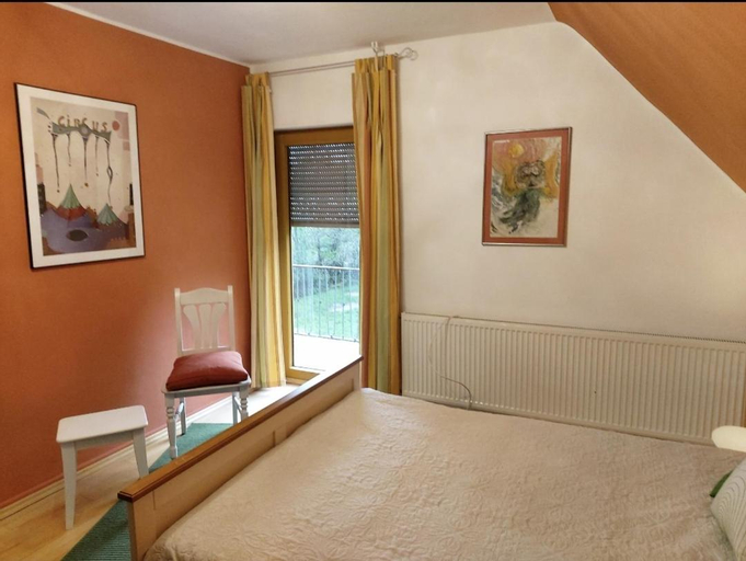 Sometimes Zimmer Gehaichnishof 7born, Bernkastel-Wittlich