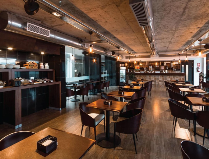 Food & Drinks 5, Dazzler by Wyndham Colonia, n.a540