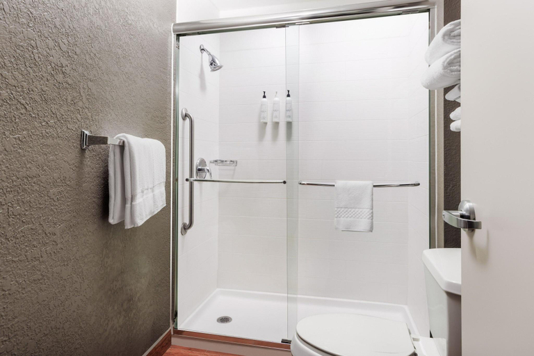Bathroom 4, Springhill Suites by Marriott Warwick, Kent