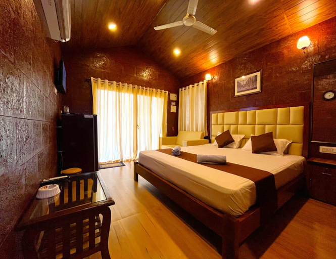 Bedroom 2, Rofinos Cottages, North Goa