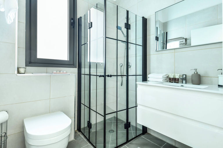 Bathroom 4, Achziv Beach Getaway with Balcony by Sea N Rent