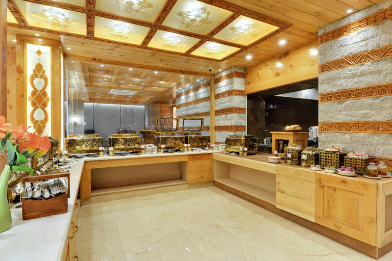 Food & Drinks 5, Tiaraa Hotels & Resorts - A Five Star Luxury Resort, Manali, Kullu