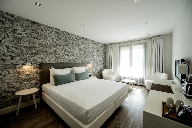 Bedroom, Hotel Le Catalogne, Var