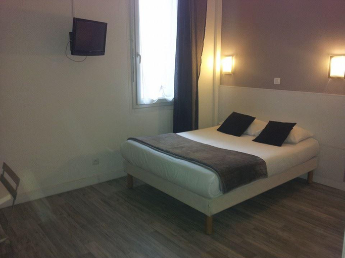 Bedroom, Cit’Hotel DU MIDI, Aude