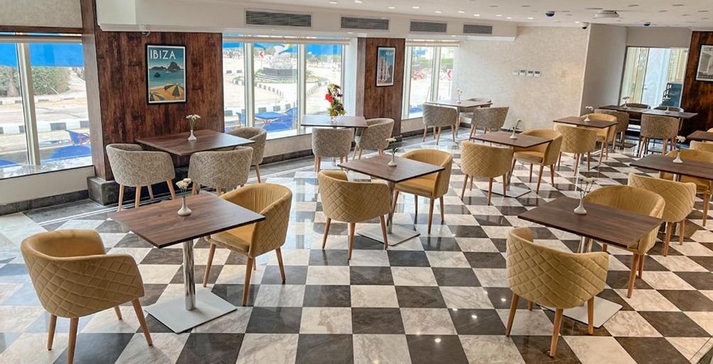 Food & Drinks 5, Helnan Mamoura Hotel & Events, Al-Muntazah
