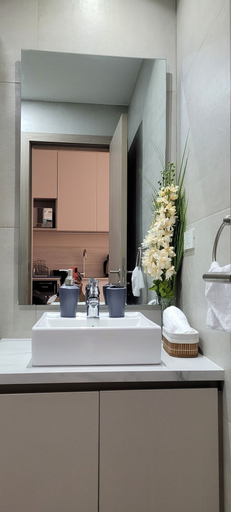 Bathroom 5, Acqualina Suites and Spa, Quito