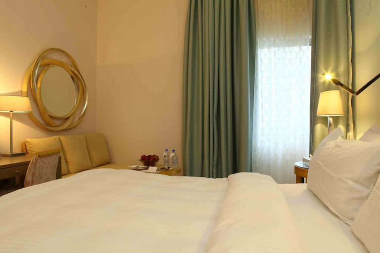 Bedroom 3, Riviera, Beirut