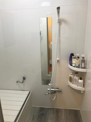 Bathroom 2, Bonel Guest House, Tomisato