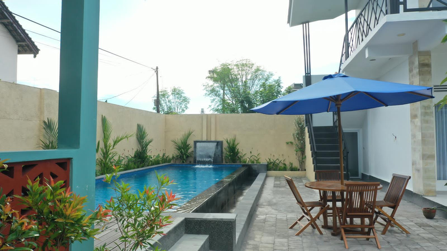 Swimming Pool 7