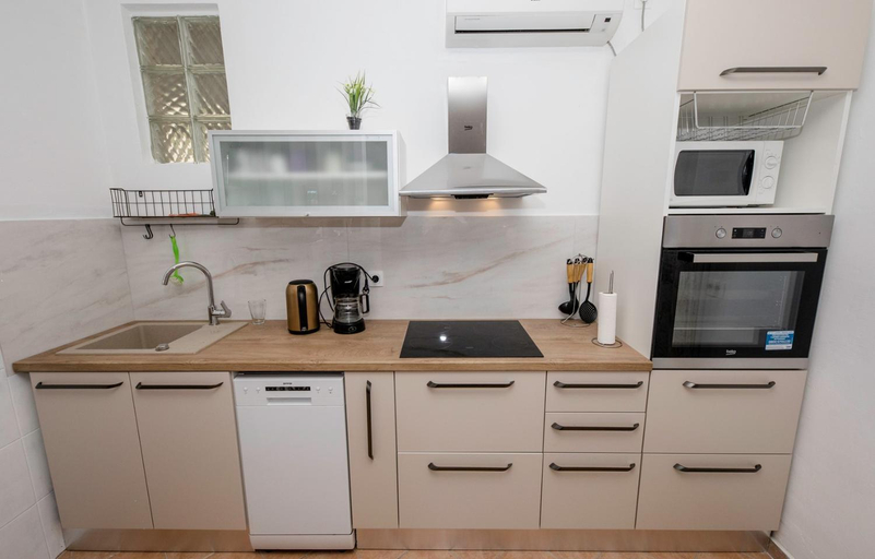 Others 5, Apartments Vesna 2844, Lopar/Supetarska Draga