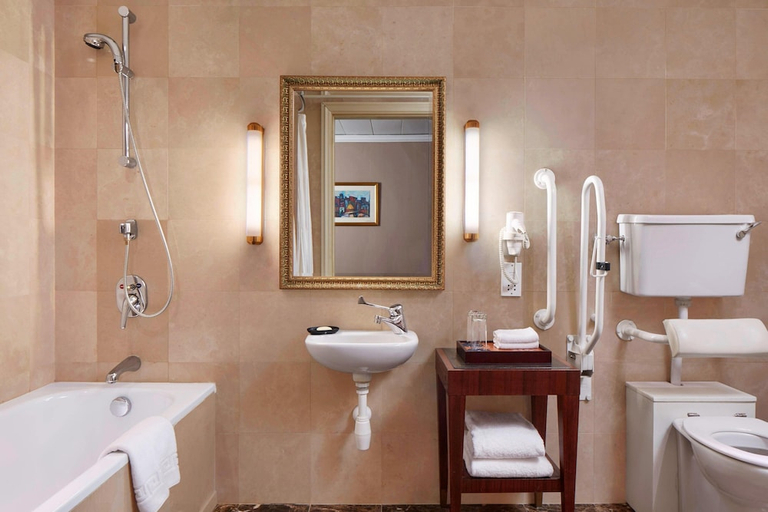 Bathroom 4, Sheraton Amman Al Nabil Hotel, Wadi Essier