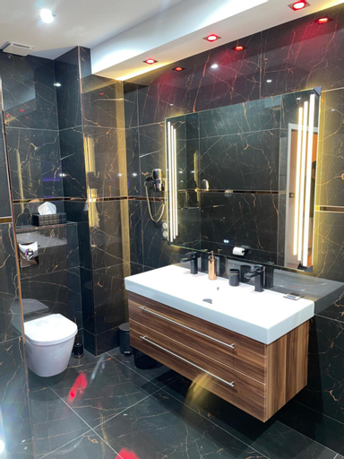 Bathroom 5