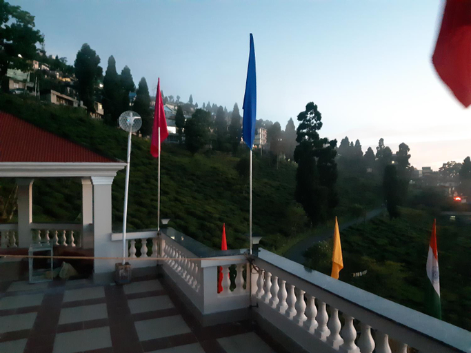 Exterior & Views 2, TRADITIONAL HOTEL AND RESTAURANT, Darjiling