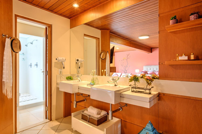 Bathroom 4, Carícia do Vento Pousada Boutique, Camanducaia