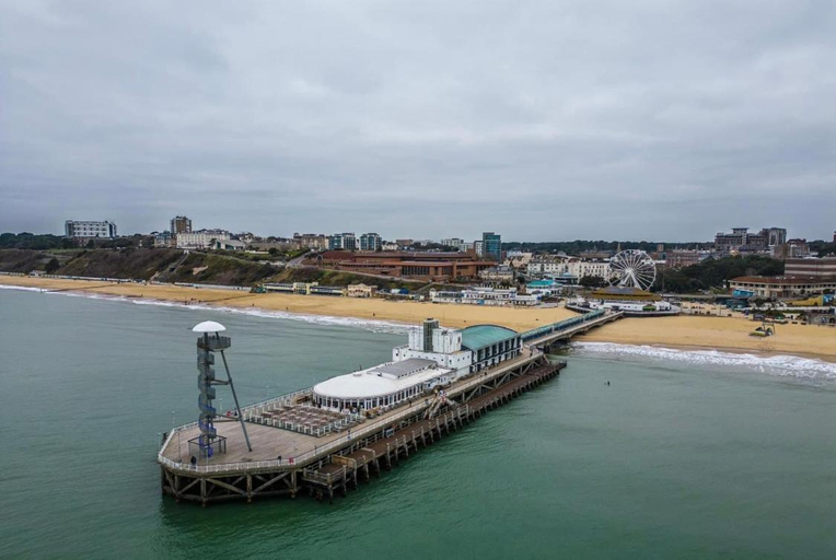 Others 5, Comfortable room ,shared kitchen,5 min to the beach and O2 academy, Bournemouth