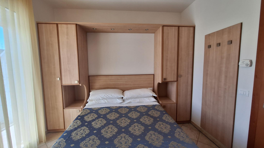 Bedroom 4, Hotel Massimo, Ravenna