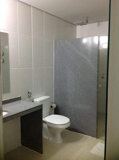 Bathroom 4, Itumbiara Palace Hotel, Itumbiara