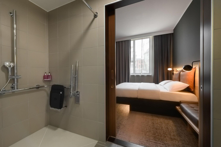 Bedroom 4, Moxy Dresden Neustadt, Dresden
