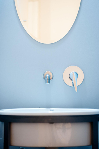 Bathroom 4, Miguel Torga Vintage Lofts, Coimbra