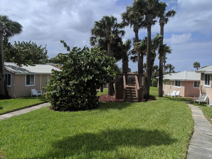 Exterior & Views 2, Daytona Shoreline All-Suites Inn, Volusia
