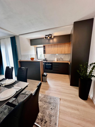 Others 2, Kovacevic Apartments