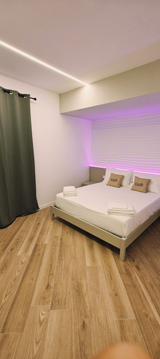Bedroom 3, Kira Suite and Rooms, Napoli