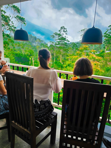 Food & Drinks 3, Daddy's Guest Adam's Peak, Ambagamuwa