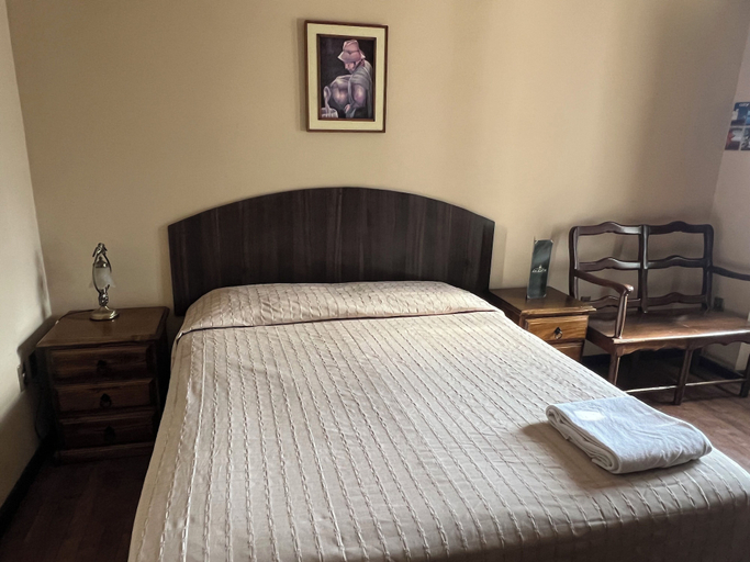 Bedroom 3, La Culta, Centro Cultural, Oropeza