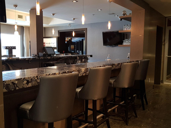 Food & Drinks, PRC Annex - Pet Friendly, Division No. 15