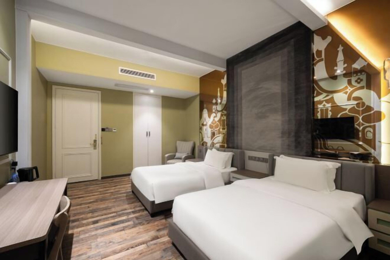 Bedroom 3, McQueen Hotel, Dongguan