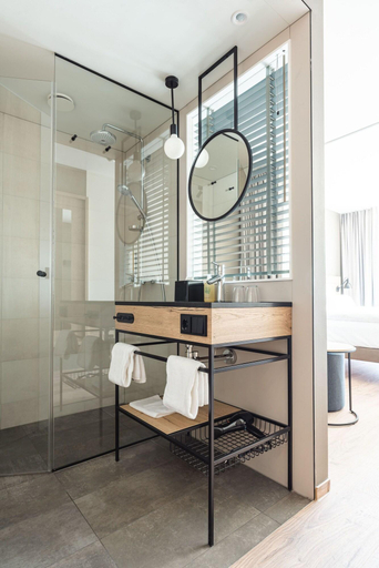 Bathroom 4, aja Garmisch-Partenkirchen, Garmisch-Partenkirchen