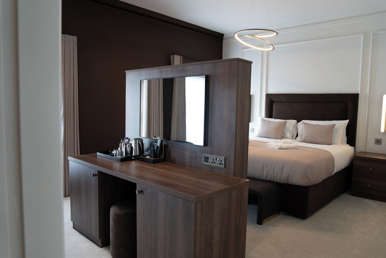 Bedroom 2, Cae Mor Hotel, Conwy