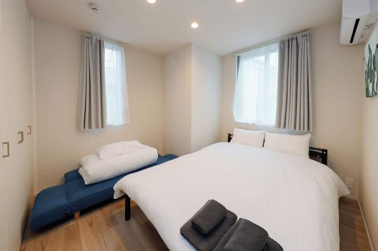 Bedroom 14