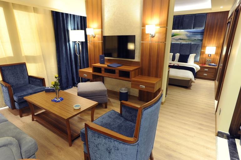 Others 3, GEMS HOTEL, Beirut