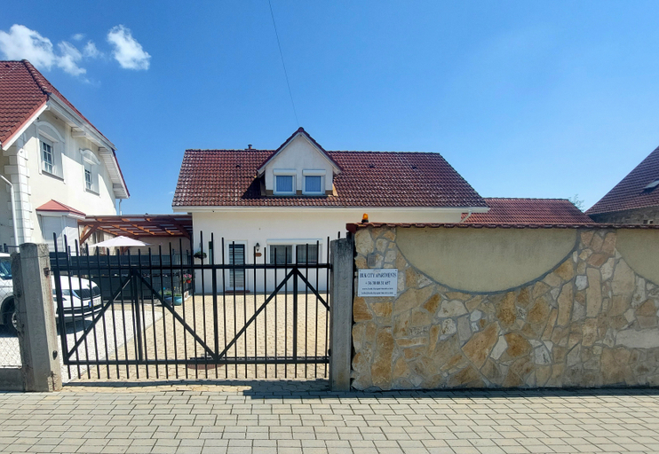 Exterior & Views 2, Buk City Apartments, Csepreg