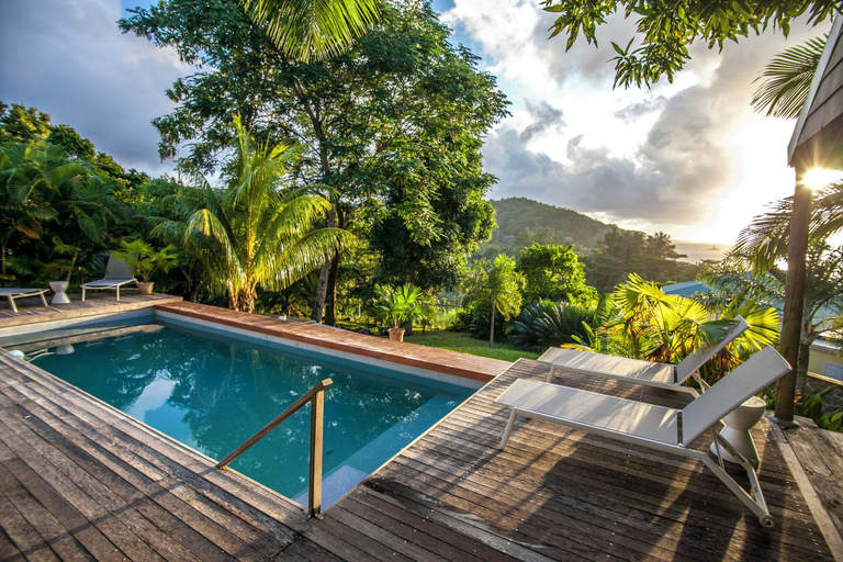 Sport & Beauty 2, Red Coconut Self Catering
