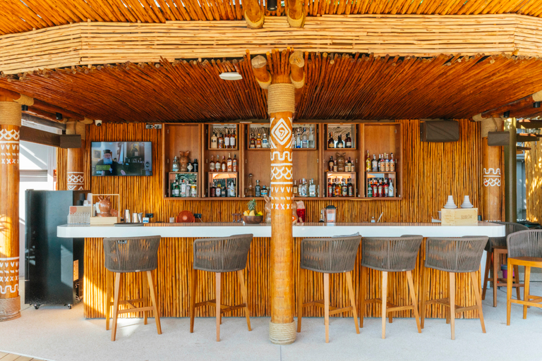 Food & Drinks, 79 Beach Club And Resort Samui, Ko Samui