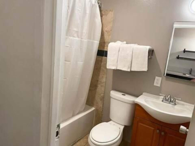 Bathroom 3, Studio 6 North Las Vegas, NV, Clark