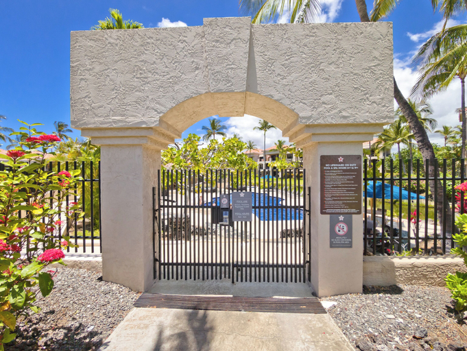 Exterior & Views 2, Hilton Pool Pass Incl. Serene Resort Gem, Hawaii