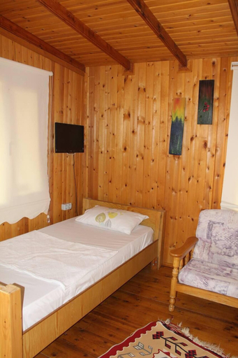 Bedroom 2, Albatross Dağ Evleri Butik Otel, Edremit